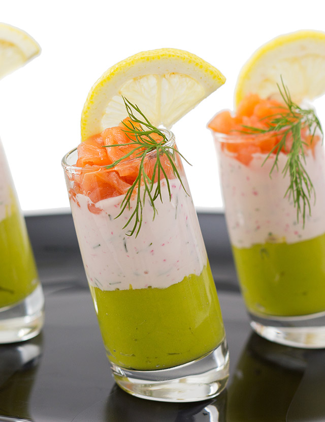 Verrine avocat, thon et saumon fumé